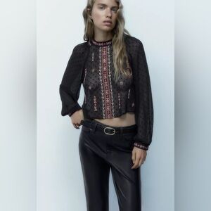 ZARA EMBROIDERED PLUMETIS BLOUSE SIZE S